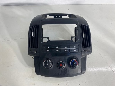 Панель кондиционера, рамка hyundai i30 i eu фото №1