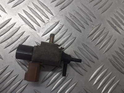 Клапан вакуумa mazda 6 gg 2.0 di фото №1