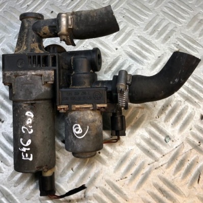 Bmw e46 рестайлинг  2.0 d электроклапан 8369807 фото №1