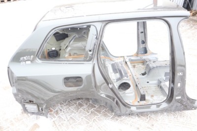 Volvo xc90 ii чверть крила права задня 724 фото №1