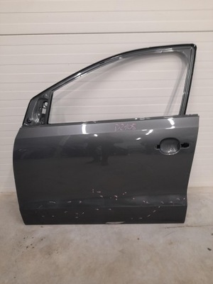 Двері ліва передні volkswagen polo 6r0 6c0 фото №1
