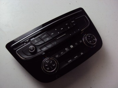 Панель радіо кондиціонера peugeot 508 1 фото №1