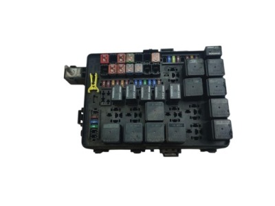 Коробка предохранителей maserati ghibli iii 670007426 фото №1