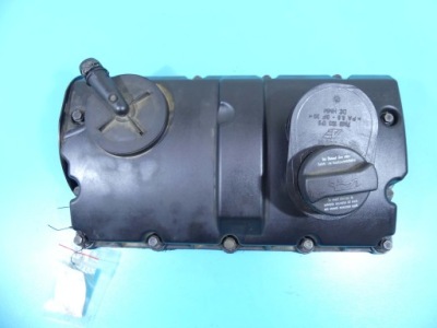 Кришка клапанів seat alhambra i mk1 lift 1.9 tdi фото №1