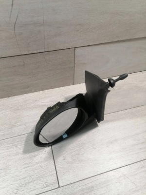 7888. citroen c1 зеркало левая 87940-0h011 фото №1