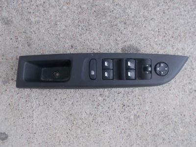 Opel corsa f перемикач вікон панель 2020- фото №1