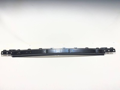 Кронштейн нижній бампера перед land range rover sport l461 n9x2-17b765-aa фото №1