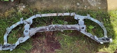 Pas передний усилитель ford c-max 03^ фото №1