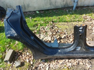 Tesla model 3 порог блок двигателя подкрылок задняя правый фото №1