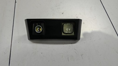 Разъём прикуривателя задняя mercedes r klasa w251 a2516830128 фото №1