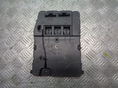 Коробка модуль bsi renault scenic ii 8200433200 фото №1