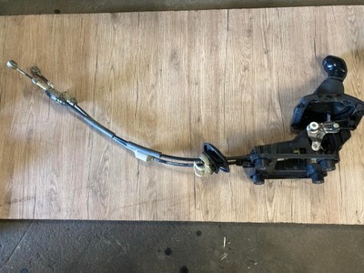 Домкрат тросы переключения передач peugeot 2008 i фото №1