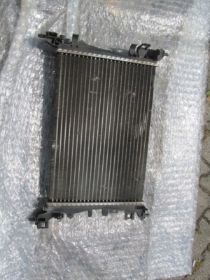 Fiat grande punto 05- радиатор воды жидкость c307 фото №1