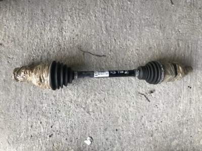 Bmw x3 f25 lift 2.0i 2.8i привідний вал ліва фото №1