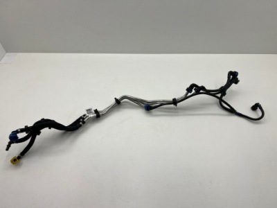 Оригинальный шланг топливный range rover sport 3 l461 2022- фото №1