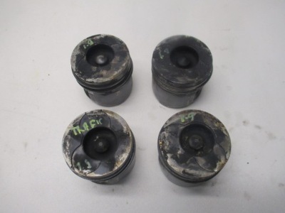 Поршень поршні trafic vivaro 1.9 dci фото №1