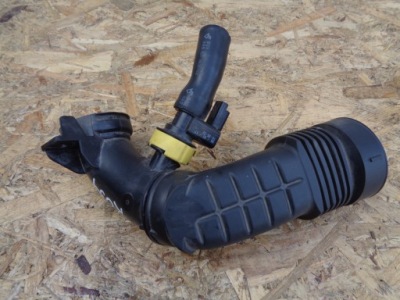 Citroen c4 cactus 1.6 шланг повітрозабірник повітря фото №1