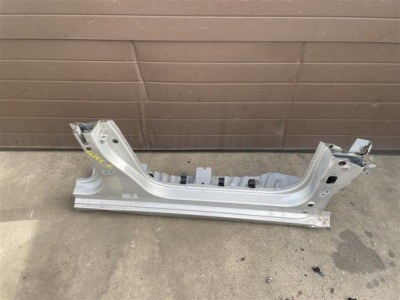 Порог блок двигателя правый перед состояние jak na фото renault clio 5 v 19-23r 20r фото №1