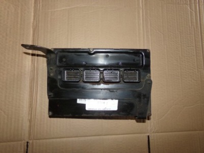 Бортовий комп'ютер блок керування dodge stratus ii 2.4b 00-06r. фото №1