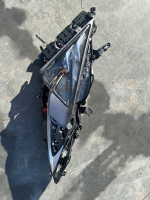 Фара правый перед full led lexus lc500 европа  повреждённая фото №1