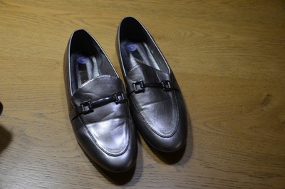 nowe buty r. 40 mokasyny Claudia ghizzani