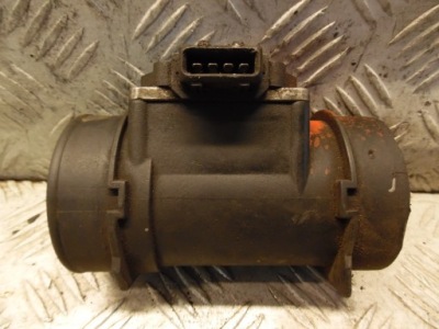 Расходомер воздуха opel vectra b 90411957 фото №1