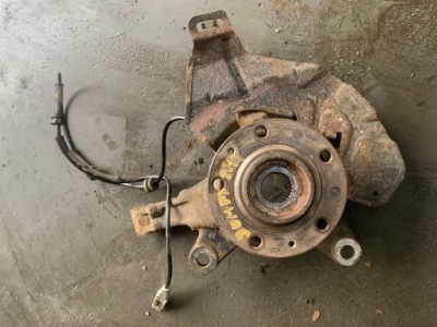 Поворотний кулак лівий перед jumpy 2011 фото №1