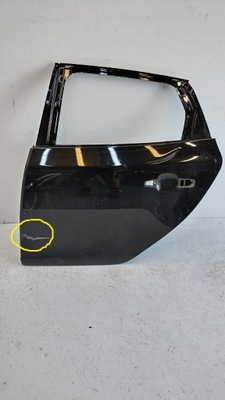 Volvo v40 дверь фото №1