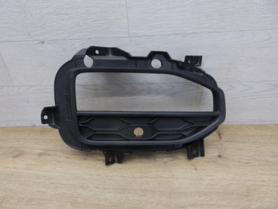 Решітка права передня vw t-roc 2ga фото №1