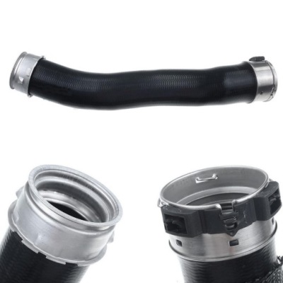 Труба воздуха интеркулер 1 e88 кабриолет  1.8d 08- фото №1