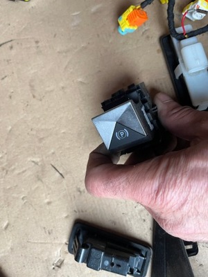 Кнопка citroen ds7 p паркувальний фото №1