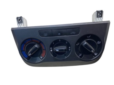 Fiat grande punto панель обдув фото №1