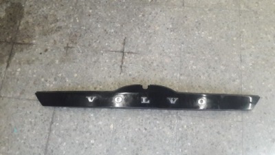 31276539 накладка крышки volvo v60 фото №1