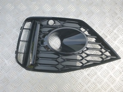 Решітка решітка радіатора права audi rs4 b9 lift 8w 8w0807682as фото №1