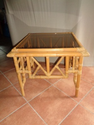 Stolik bambusowy