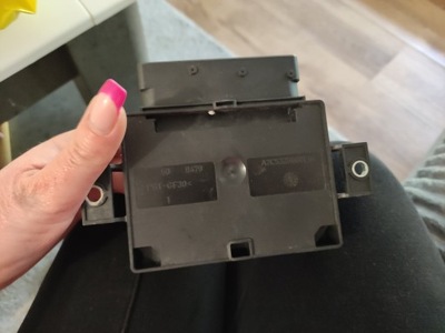 Модуль тормоза ручного renault scenic iii megane iii 285f21523r фото №1