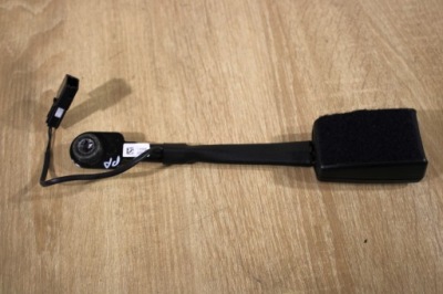 Кліпса поперечина правий перед opel cascada фото №1