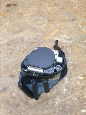 Renault master iii lift pas безопасности левый 868847626r фото №1