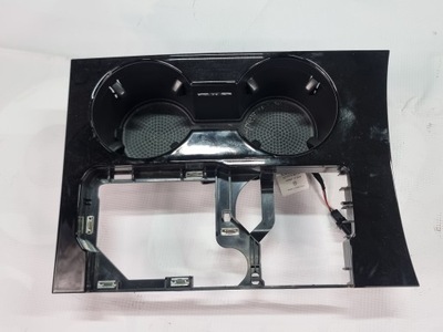 Vw atlas cross sport 3.6 awd r-line бардачок na напої 2021- фото №1