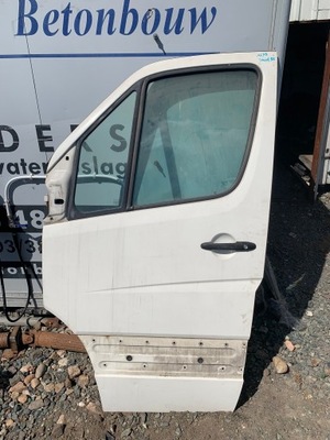 Двері ліва mercedes sprinter 906 фото №1