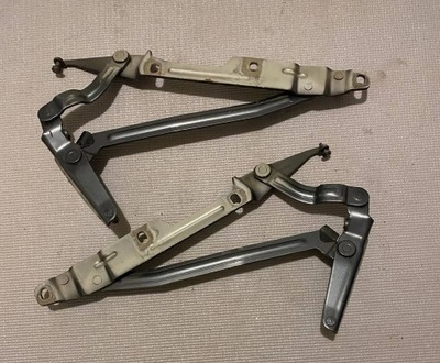 Audi a8 s8 d2 4d 2000 петлі кришки задня l i p фото №1