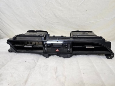 Решётка обдув впуск средний toyota hilux viii фото №1