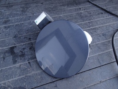 Ssangyong xlv 2016 кришка заливної пального + кришка оригінал фото №1