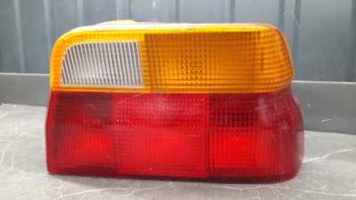 Лампа правый задний  ford escort mk6 92 r фото №1