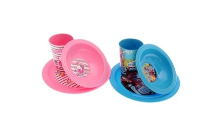 Naczynia plastikowe dla dzieci