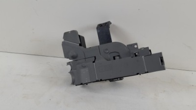 Volvo v60 ii клемма 32200086, 31473761, 32200087 фото №1