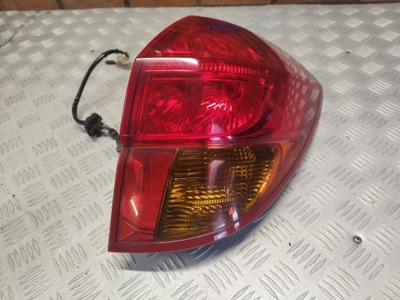 Subaru legacy iv kombi лампа задня права 03-06 фото №1