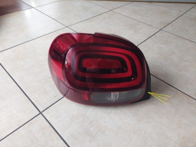 Ліва - лампа задня --- citroen c3 iii - 2016 фото №1