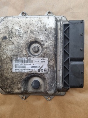 Бортовой компьютер ecu fiat doblo 1.3 51908952 mjd8f3.d1 фото №1