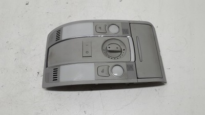 Audi a6 c6 лампа освещение кабины 4f0947135ca фото №1